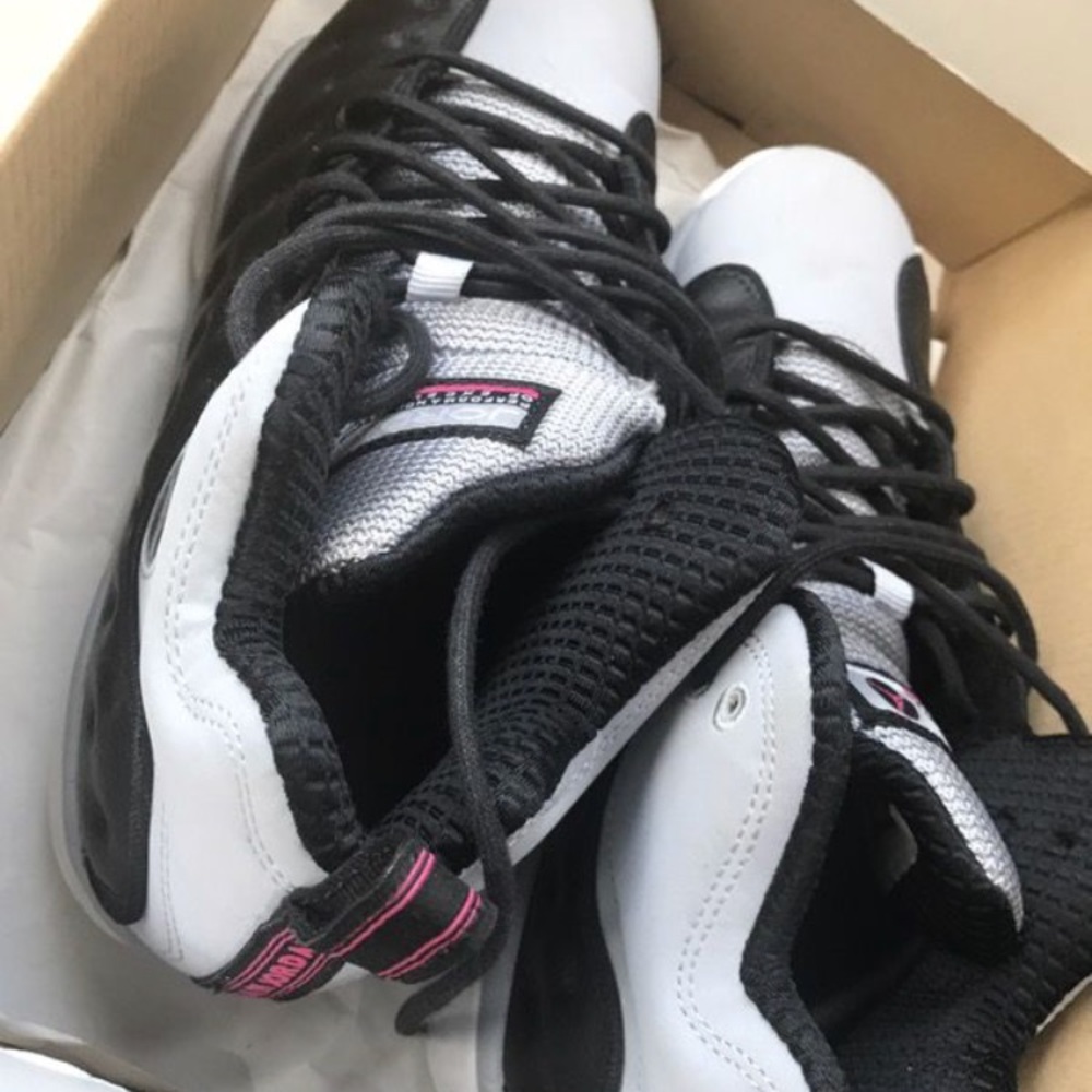 JORDAN JUMPMAN TEAM II GG SIZE 7Y